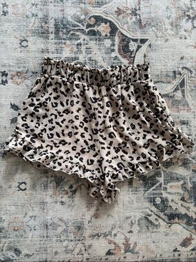 Beige and Black Leopard Ruffle Hem High Waist Shorts